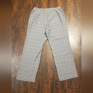 Woman's Slacks